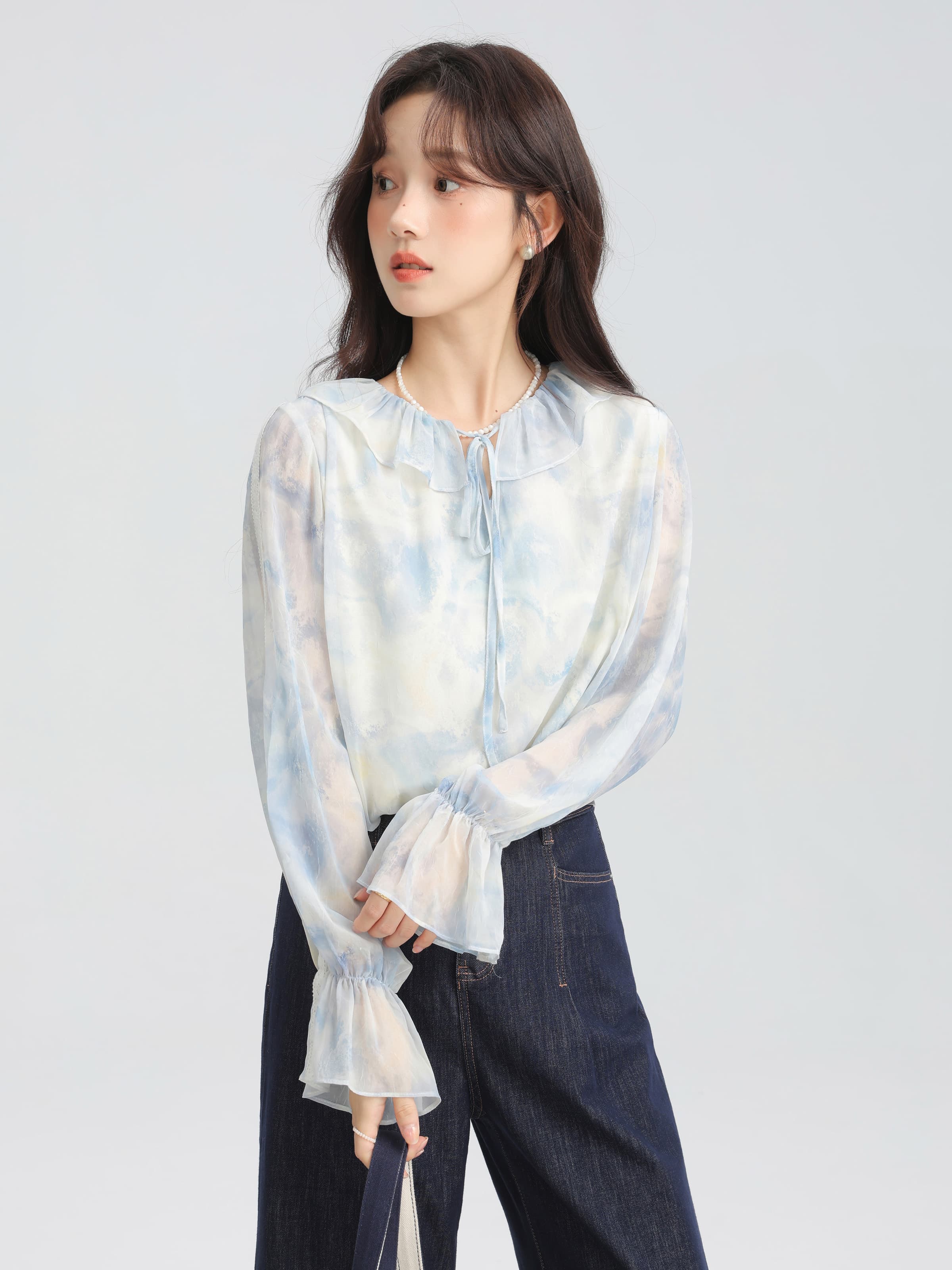 ウォーターペイントシフォンブラウス｜デート服