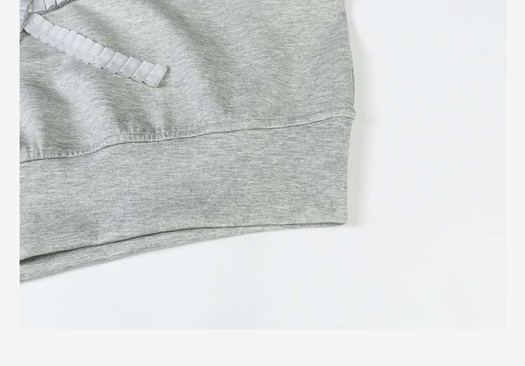 リボンモチーフスウェット＆スカートセットアップ｜デート服