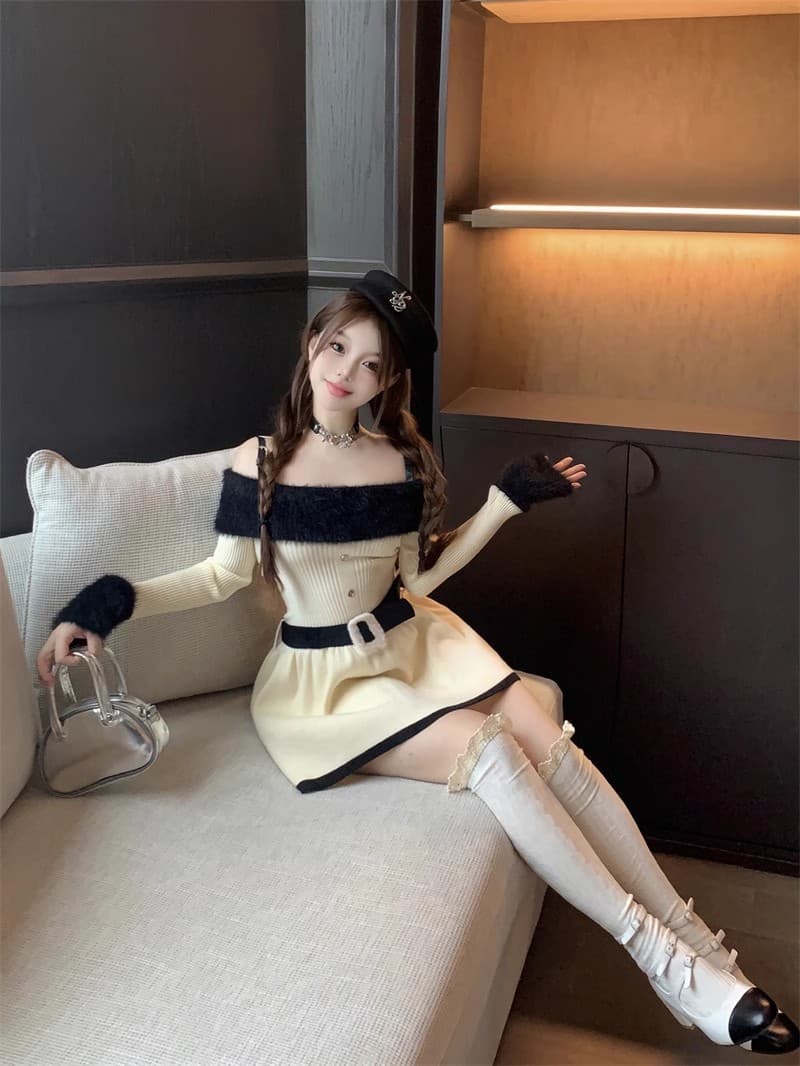 デート服 ふわふわファー付き配色ニットミニワンピース冬のデート