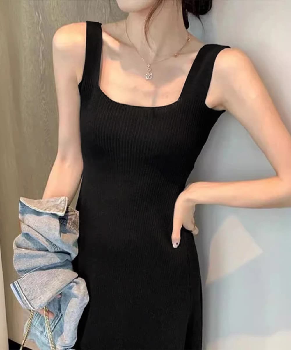 デート服 スクエアネック ニットタンクワンピース