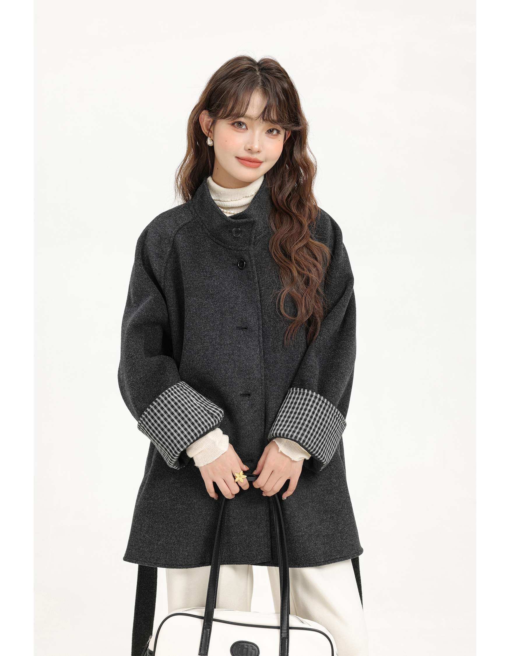 スタンドカラーベルト付きショートコート|デート服
