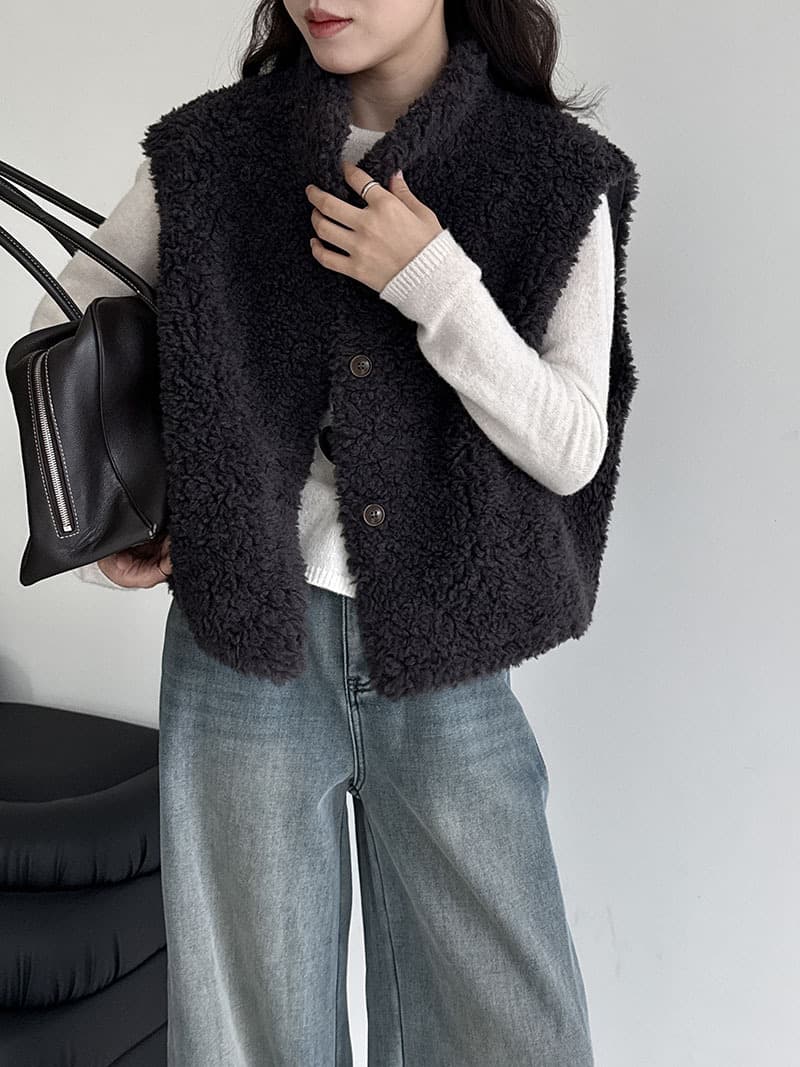 デート服冬のデートもこもこボアベスト