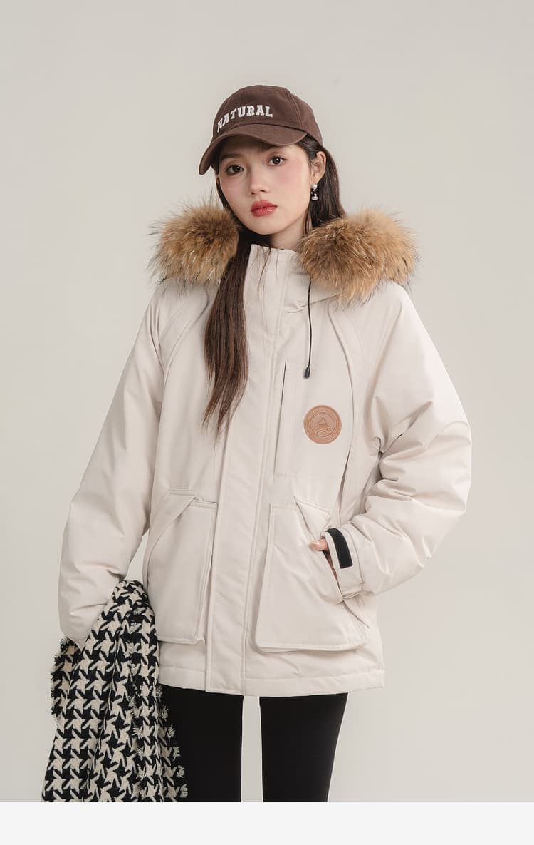 デート服 もこもこファー付きカジュアルダウン