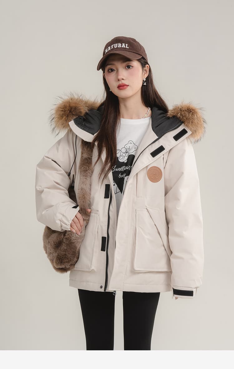 デート服 もこもこファー付きカジュアルダウン